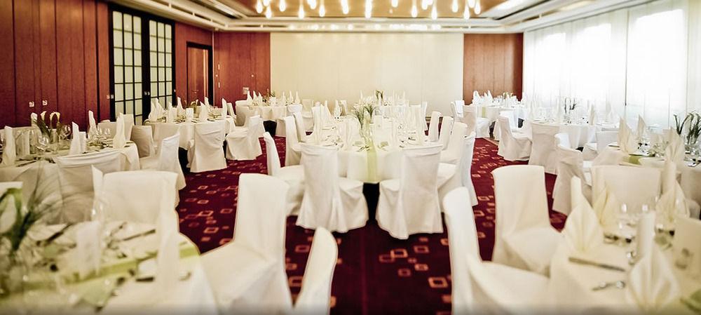 Parkhotel Schmid Adelsried ภายนอก รูปภาพ