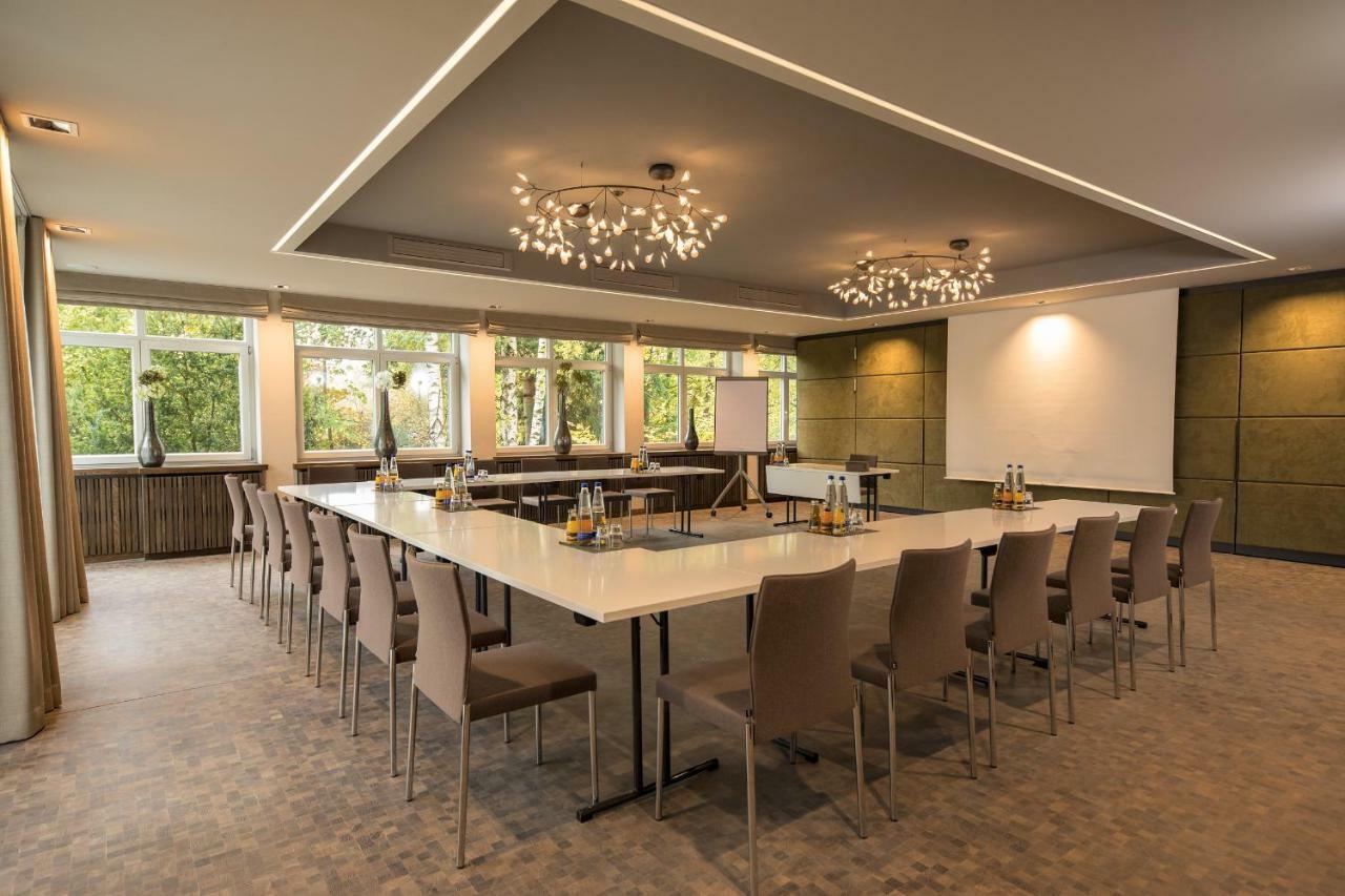 Parkhotel Schmid Adelsried ภายนอก รูปภาพ